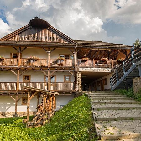 Valasske Chalupy Kycerka Hotel Velké Karlovice Exterior foto